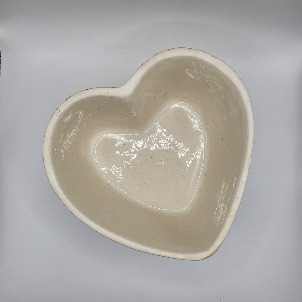 Vintage Heart Shaped Trinket Box Blue White Ceramic Spongeware Lid - Picture 7 of 9
